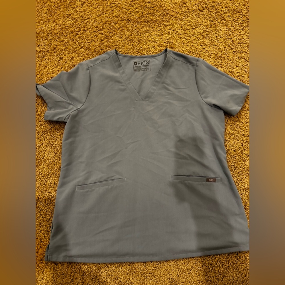 Figs Gray Scrub Top